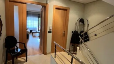 Chalet adosado en venta en Calle de Rosalía de Castro, Simancas de 456.000 €