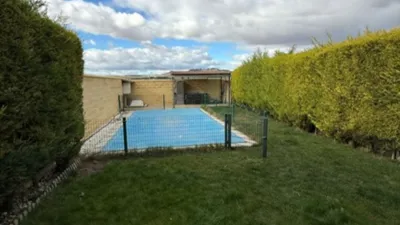 Chalet pareado en venta en Camino de Simancas, Villamarciel (Tordesillas) de 219.900 €