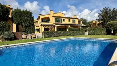 Apartment on Carrer de Josep Martinell i Bruguera photo 38