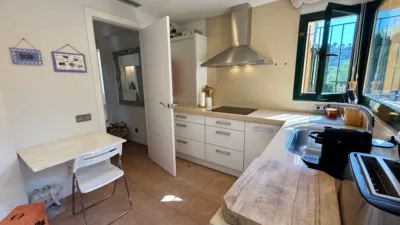 Apartment on Carrer de Josep Martinell i Bruguera photo 19