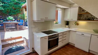 Duplex on Passeig de Pau Casals photo 18