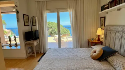 Duplex on Passeig de Pau Casals photo 30