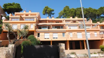 Duplex on Passeig de Pau Casals photo 2
