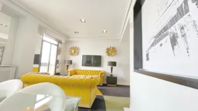 Dúplex en alquiler en Calle de Villalar - Imagen 4