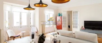 Piso en alquiler en Calle del Conde de Aranda - Imagen 2