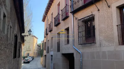 Dúplex en venta en Calle de Velarde, Plaza Mayor-San Agustín (Segovia Capital) de 560.000 €