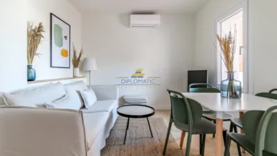 Piso en alquiler en Calle de Pinos Alta, cerca de Calle de Albendiego - Imagen 2