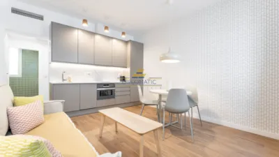 Apartamento en alquiler en Calle de Ponzano, cerca de Calle de Ríos Rosas - Imagen 2