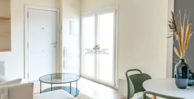 Apartamento en alquiler en Calle de Pinos Alta, cerca de Calle de Albendiego - Imagen 4
