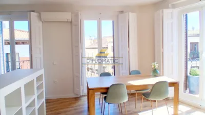 Piso en alquiler en Calle de Augusto Figueroa - Imagen 9
