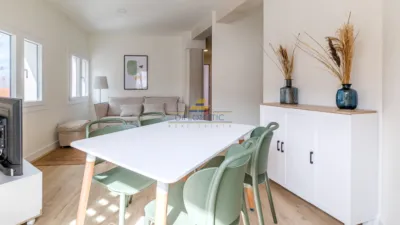 Apartamento en alquiler en Calle de Pinos Alta, cerca de Calle de Albendiego - Imagen 2