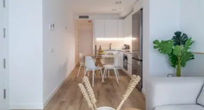 Apartamento en alquiler en Calle de Teruel - Imagen 2