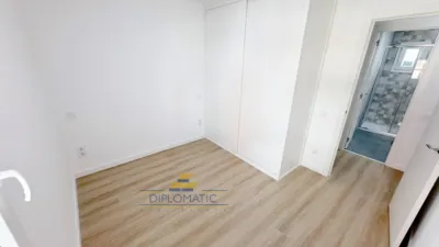 Apartment on Calle de Ponferrada photo 2