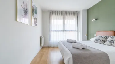 Dúplex en alquiler en Avenida de la Ciudad de Barcelona, cerca de Calle de Catalina Suárez - Imagen 9