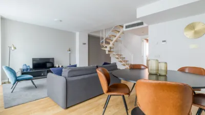 Dúplex en alquiler en Avenida de la Ciudad de Barcelona, cerca de Calle de Catalina Suárez - Imagen 4