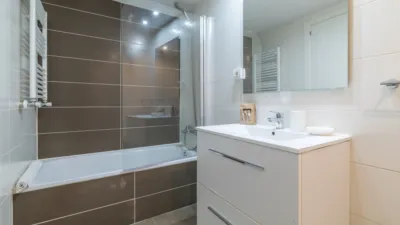 Dúplex en alquiler en Avenida de la Ciudad de Barcelona, cerca de Calle de Catalina Suárez - Imagen 19