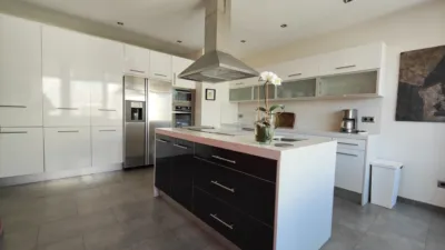 Piso en alquiler en Paseo de la Castellana, cerca de Calle de Pedro Teixeira - Imagen 12