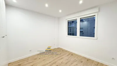 Piso en alquiler en Calle de Sor Angela de la Cruz - Imagen 11