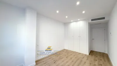 Piso en alquiler en Calle de Sor Angela de la Cruz - Imagen 5