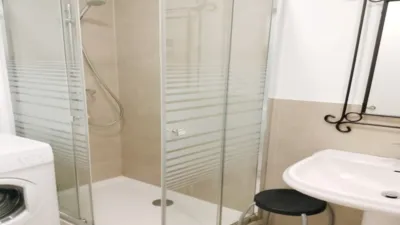 Apartamento en alquiler en Calle de la Princesa, cerca de Plaza de José Moreno Villa - Imagen 5