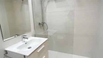 Piso en alquiler en Gran Vía de San Francisco - Imagen 7