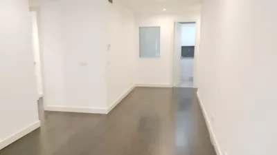 Piso en alquiler en Calle de Nicasio Gallego - Imagen 2