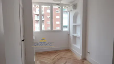 Piso en alquiler en Calle Marceliano Santa María - Imagen 5