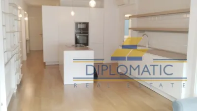 Piso en alquiler en Calle de Fuente del Saz - Imagen 4