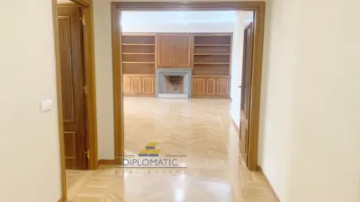 Piso en alquiler en Pasaje de Caleruega - Imagen 4