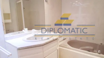 Apartment on Calle de Clara del Rey photo 24