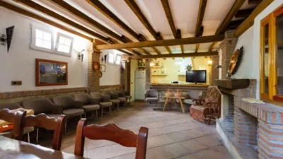 Chalet unifamiliar en venta en Calle Puntal, Padul de 350.000 €