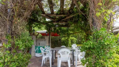 Chalet unifamiliar en venta en Calle Puntal, Padul de 350.000 €