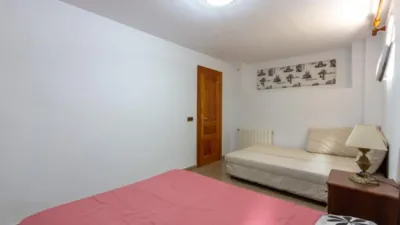 Chalet unifamiliar en venta en Calle Puntal, Padul de 350.000 €