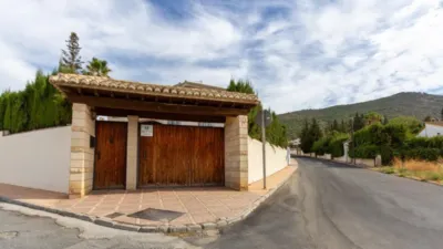 Chalet unifamiliar en venta en Calle Puntal, Padul de 350.000 €