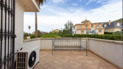 Chalet unifamiliar en venta en Calle Puntal, Padul de 350.000 €