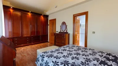 Chalet unifamiliar en venta en Calle Puntal, Padul de 350.000 €