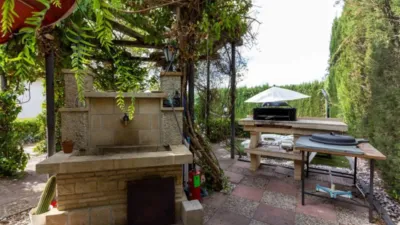 Chalet unifamiliar en venta en Calle Puntal, Padul de 350.000 €