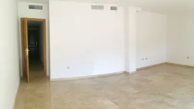 Apartment on Crta. de La Fuensanta Street, No. 13 photo 2