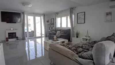 Chalet unifamiliar en venta en Calle de Andarax, 65, Urbanización de Roquetas-Las Marinas (Roquetas de Mar) de 750.000 €