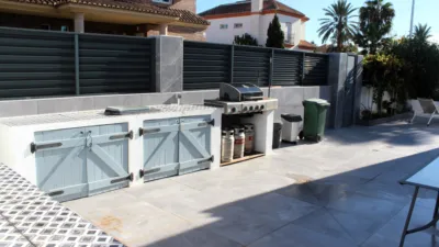 Chalet unifamiliar en venta en Calle de Andarax, 65, Urbanización de Roquetas-Las Marinas (Roquetas de Mar) de 750.000 €