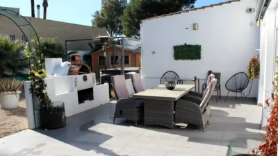 Chalet unifamiliar en venta en Calle de Andarax, 65, Urbanización de Roquetas-Las Marinas (Roquetas de Mar) de 750.000 €