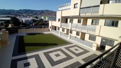Piso en venta en Avenida de Carlos III, 169, cerca de Camino de la Gamberra, Aguadulce Norte (Distrito Aguadulce. Roquetas de Mar) de 149.500 €