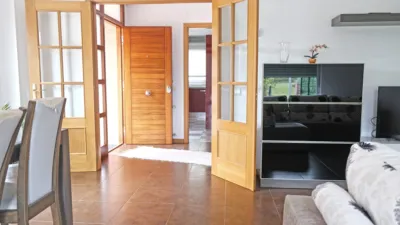 Semi-detached chalet on Monte Street photo 11