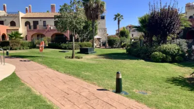 Chalet adosado en venta en Calle de Miguel de Unamuno, 1, Zona Costa Esuri (Ayamonte) de 142.000 €
