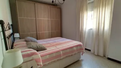 Piso en alquiler en Calle Mastin, Centro-Doña Mercedes (Distrito Zona Centro. Dos Hermanas) de 670 €<span>/mes</span>