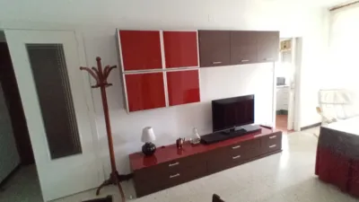 Piso en alquiler en Calle Mastin, Centro-Doña Mercedes (Distrito Zona Centro. Dos Hermanas) de 670 €<span>/mes</span>