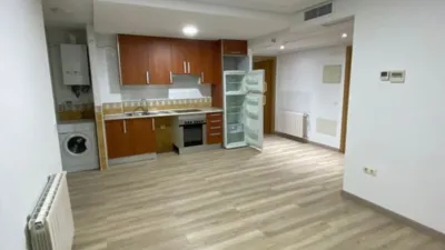 Piso en alquiler en Calle de Bascones - Imagen 3