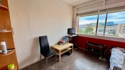 Piso en venta en Carrer de la Foneria, cerca de Carrer de la Mecànica, La Marina del Port-Parc de Montjuïc (Distrito Sants-Montjuïc. Barcelona Capital) de 375.000 €