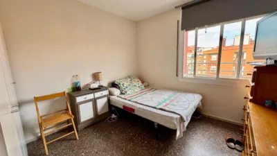 Piso en venta en Carrer de la Foneria, cerca de Carrer de la Mecànica, La Marina del Port-Parc de Montjuïc (Distrito Sants-Montjuïc. Barcelona Capital) de 375.000 €