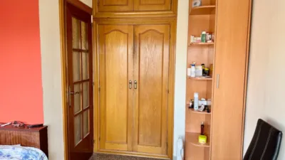 Piso en venta en Carrer de la Foneria, cerca de Carrer de la Mecànica, La Marina del Port-Parc de Montjuïc (Distrito Sants-Montjuïc. Barcelona Capital) de 375.000 €